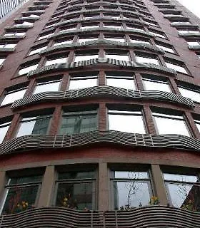 Fairfield And Downtown/ Magnificent Mile 3*