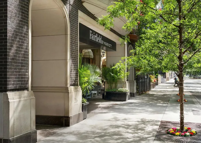 Fairfield And Downtown/ Magnificent Mile 3* Chicago